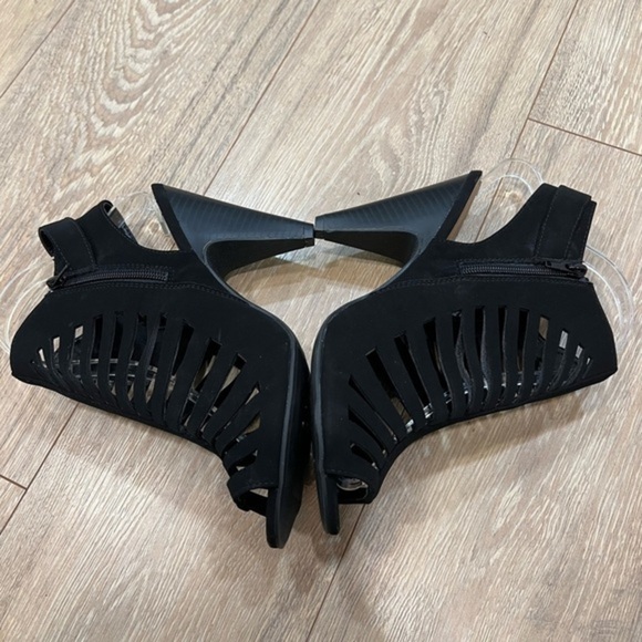 Hot Tomato Black Cage Cone Heel Sandals - Picture 2 of 16